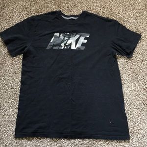 Men’s Nike camouflage T-shirt